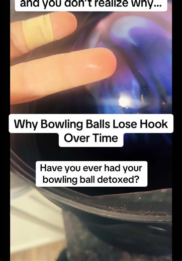 Your bowling ball doesn’t just “lose hook.” It slowly fills with oil until reaction disappears. This is 15 minutes in a ball revivor, nothing fancy, just physics. Same bowling ball. Same layout. Same bowler. Very different reaction. Tagged the exact tool I use so you can see how it works. 👇 Ever had a bowling ball feel dead for no reason? #bowling #bowlingtips #bowlingball #bowlingmaintenance
