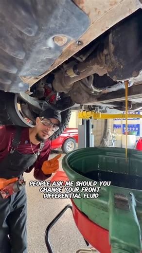 Ty The Car Guy 👨🏽‍🔧 on Instagram: "Hope you guys had a great thanksgiving! Front differential fluid on a 2019 GMC 2500 6.6 liter Duramax #mechanic #carsofinstagram #gmc #foryou #automotive #carstagram"