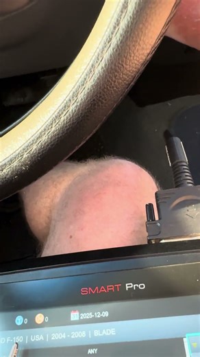 2007 F150 new chip key not an instructional video #allockandkeyco #smartpro #locksmithlife ￼