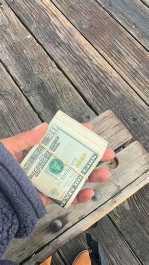 Where should I hide the next stack? #winner #pier #clouds | Find the Cash Washington