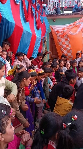 8.7K views · 954 reactions | Sadi wala dance trend . . . .. . . . #reels #dance #barati #sadi #pahadi #garhwali | Rakesh Negi Vlog | Facebook