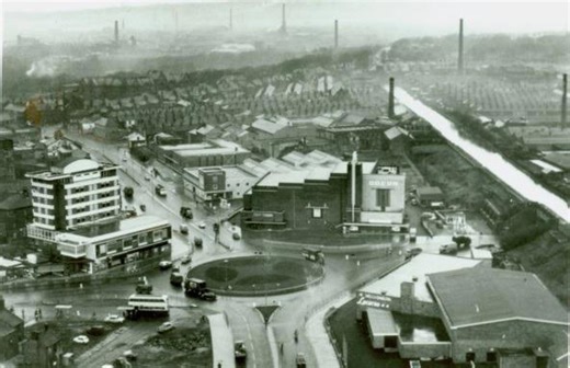 10 fascinating photos of Burnley town centre through the years