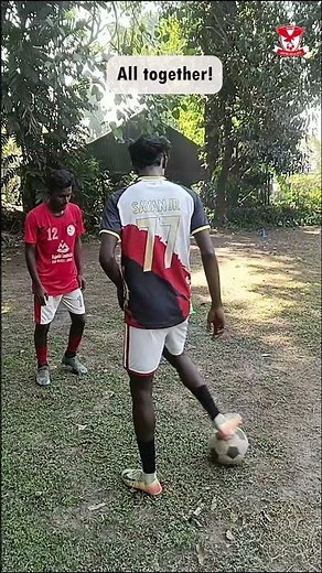 ⚽ How to Nutmeg Anyone in Football 😱 | Quick Soccer Trick Tutorial