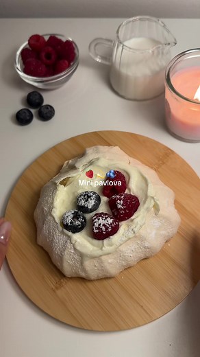 Delicious Mini Pavlova Recipe for Special Occasions