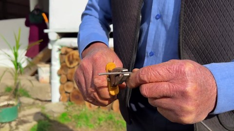 Hot tandoori meat and sweet pastry