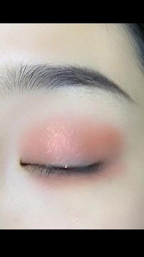 Eyeshadow tutorial for beginner! #eyeshadow #eyeshadowtutorial #eyeshadowpalette #eyeshadowlook #eyemakeuplook #fyp #malaysia