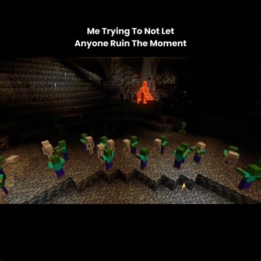 Not letting anyone cross this line..🔪...#minecraft