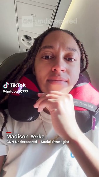 Travel hacks to make your life easier: Cabeau neck pillow