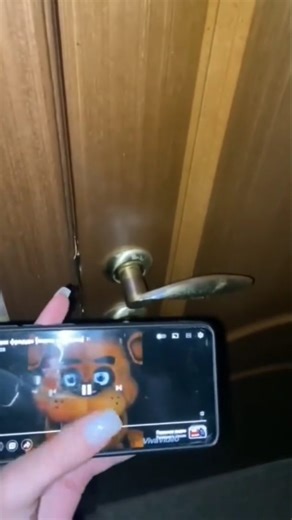 P u X i on Instagram: "A Classic🐻 ★~~~~~~~~~~~~~~~~~~~~~~~~~~~~★ 🥞 𝘾𝙧𝙚𝙙𝙞𝙩𝙨: sadly idk🐻🍕 ★~~~~~~~~~~~~~~~~~~~~~~~~~~~~★ 🕹️🎮 𝗚𝗮𝗺𝗶𝗻𝗴 𝗖𝗵𝗮𝗻𝗻𝗲𝗹 𝙻𝚒𝚗𝚔 𝙸𝚗 𝙱𝚒𝚘! 🎮🕹️ ★~~~~~~~~~~~~~~~~~~~~~~~~~~~~★ 🧇 𝙵𝚘𝚕𝚕𝚘𝚠 @fnafcombo 𝙸𝚏 𝚈𝚘𝚞 𝚆𝚊𝚗𝚝 𝚃𝚘! 🧇 ★~~~~~~~~~~~~~~~~~~~~~~~~~~~~~★ 🦊🐥🐰🐻 ⟨⟨𝐅𝐢𝐯𝐞 𝐍𝐢𝐠𝐡𝐭'𝐬 𝐚𝐭 𝐅𝐫𝐞𝐝𝐝𝐲'𝐬⟩⟩ 🐻🐰🐥🦊 #fnafcombo #fnaf #fivenightsatfreddys #freddy #fnafmovie #fnafvr #springtrap #fnafmemes #memes #purpleguy #scottcawthon #f