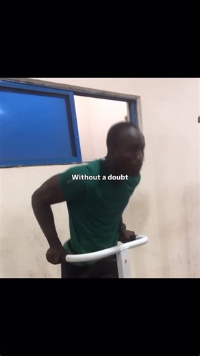 JIDE🤟🏿 on Instagram: "Do dips! #calisthenics #dips #workout #training #fitness"