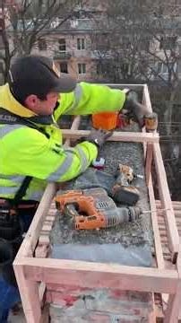 Renovation Framing Build – Hard Work on the Construction Site 🔨🏗️