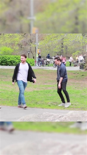 #fart #fartprank #smileplease #funnypost #funnyprank