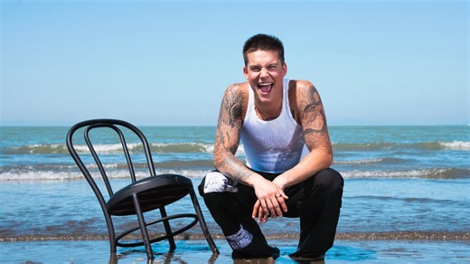 Cameron Whitcomb - Medusa (Live Performance)