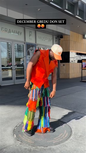 20K views · 511 reactions | Instagram why you dey hide my posts na?!  I offend you ni ?! But if I dance small dance now you go run plaster am everywhere o!! Wait, maybe they think I’m a dander now  I need AT LEAST a 1,000 comments on this post or I’m suspecting algorithm malfunction  | KOREDE BELLO | Facebook