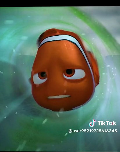 Finding Nemo Aquarium Escape Scene