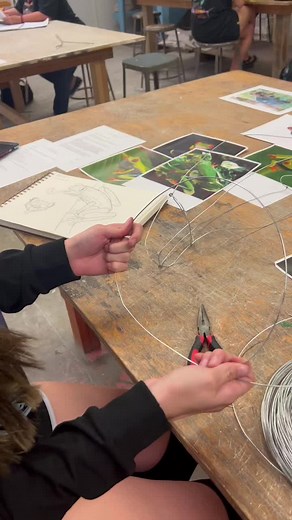 Beginning Sculpture (Art 240) students working on their wire sculpture animals #wireanimals #sculpture #nichollsart @Nicholls State Univ.