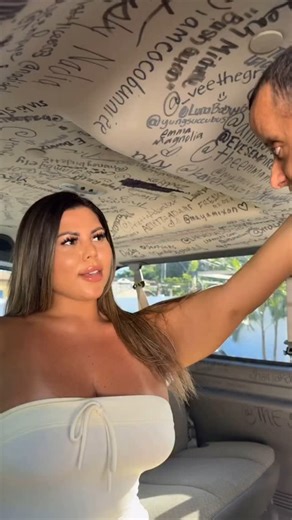 FANBUS on Instagram: "Baby Alien vs Smart Girl #babyalien #alien #fyp #tranding"