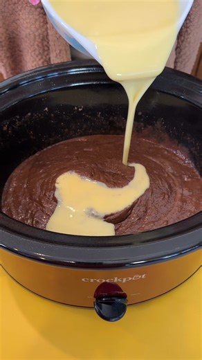 ultimate root beer float lava cake easy, all in the crockpot! thanks for watching! this video was produced by Network Media and Jacky P | Jacky’s Kitchen