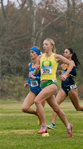Last look at the Women of Oregon’s 3rd place podium finish at the ncaa xc national championship. #GoDucks | Oregon Track and Field