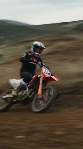 🔴JH84 | Jeffrey Herlings getting locked in on the Honda. 🎥 HRC - Honda Racing Corporation | Live Motocross