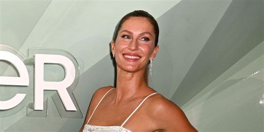 Gisele Bündchen Takes Her Gold Wedding Ring for Its First Public Outing Since Marrying Joaquim Valente 3 Months Ago