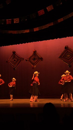 Calabaceados de BC - Bonito Baila de Polka Cero por la Compañia Folklorica Ticuan de BC en el Festival Regional “Frontera Que Sueña 2023”✨ . . . . . #polkacero #bonitobaila #calabaceado #calabaceados🤠 #vaquero #vaqueros #folklorbc #bajacalifornia #balletfolklorico #folkloremexicano #calabaceadofolklorico #folklorico