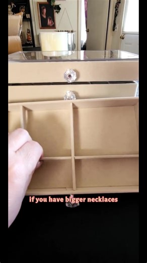 Stop losing your jewelry! Five-layer acrylic drawer multifunctional makeup organizer, compartmentalized storage for bracelets, rings, earrings, and necklaces, dustproof, space-saving with large capacity, suitable for women.