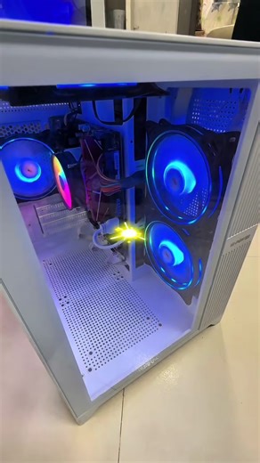 💻 Powerful Desktop PC Sold Out 🔥 ⚙️ Config: ✔ Intel Core i5 10th Gen ✔ Gigabyte H410 Motherboard ✔ HP NVMe SSD 256GB (Gen3) ✔ 8GB DDR4 RAM ✔ Antec 750W PSU 👉 এই শক্তিশালী PC টি বিক্রি হয়ে গেছে ✅ 👉 এমন PC লাগলে দাম জানতে কমেন্ট করুন বা ইনবক্সে জানান 💬 📞 01927-580712 📍 পীরবাড়ী, আশিক কম্পিউটার, ব্রাহ্মণবাড়িয়া #Ash#AshikComputerB#PCBuildBD1#i510thGeng#GigabyteH410MeSSD