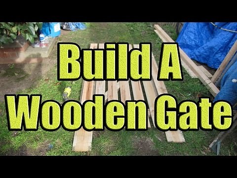 How to Build a Fence Gate out of Wood (Wooden Gate Construction with DaznDi Properties)