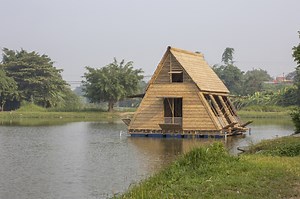 Floating Bamboo House / H&P Architects