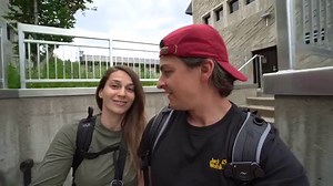 Après la route 138, on attaque maintenant la route légendaire 389! Notre premier arrêt : Manic-5 - le barrage Daniel Johnson! C'est rare qu'on ait la chance de visiter et de vous partager une construction aussi impressionnante! Pour vous donner une idée, le barrage fait plus de 165m de hauteur! C'est un chef-d'oeuvre d'ingénierie québécoise dont on peut être fier! Merci beaucoup à Hydro-Québec de nous avoir offert l'opportunité de filmer notre passage! En partenariat avec Tourisme Côte-Nord ____