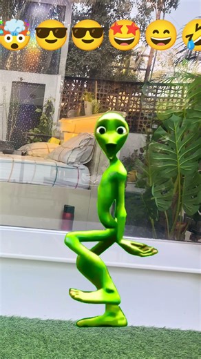 Dame Tu Cosita: The Alien Dance Craze ThatTook Over The World