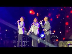 TNT Boys Listen The Big Shot Concert - Flashlight