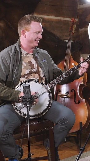 1.8K views · 200 reactions | Russell Carson (banjo picker for Ricky Skaggs) joined me in the Cabin to create a 1+ hour Pro Picker Case Study! It’s on the site for Gold Pick members now, and enjoy one we picked together called “Shenandoah Valley Breakdown”! Here’s a little clip of my breakdown, click the lesson in my bio to see Russ’s鸞 ​ #bluegrass #banjo #banjoben #bluegrassbanjo #81crowe | Banjo Ben | Facebook