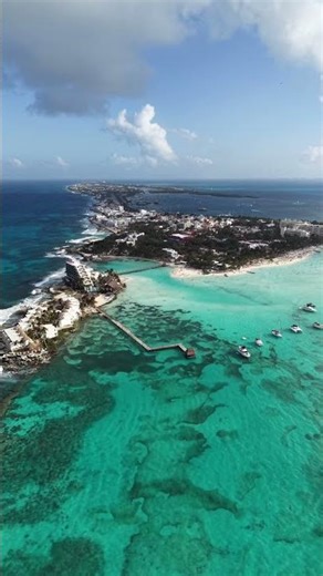 Isla Mujeres birds eye view Playa Norte #islamujeres #playanorte #islamujeresmexico
