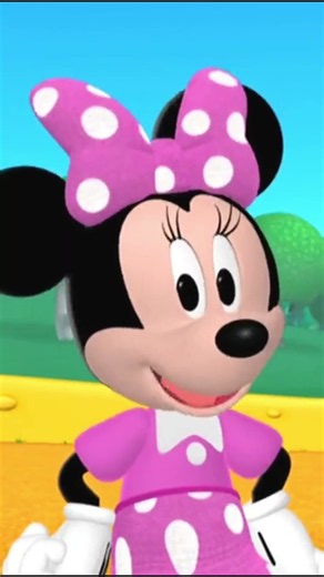 Bee Story Minnie's 🐝😲 | #shorts #mickeymouse #viral | Daisy Dance🩰 | Martian Mickey👨‍🚀 @disneyjr