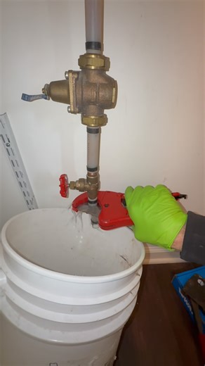 6.8K views · 32 reactions | Replacing a Gate Valve and PRV. #plumbing #plumber #gatevalve #prv #howto | Theconservativeplumber | Facebook