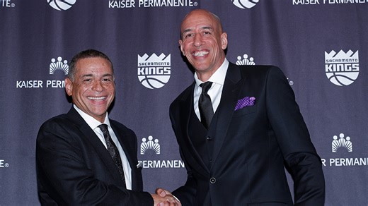 Kings GM Scott Perry evaluates Doug Christie's job thus far, details his future as Kings coach