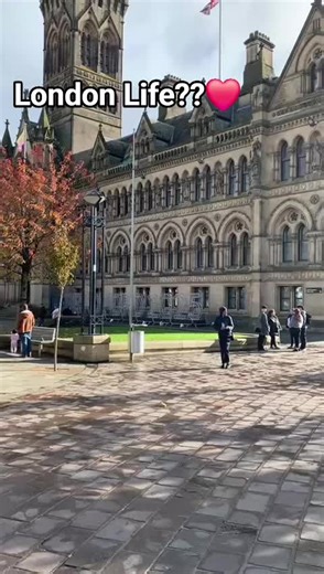 Exploring Life in London: Culture and Attractions