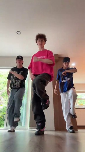 Trio Dance Videos: Creative Choreography for Three People