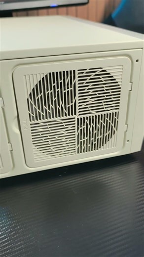 SilverStone FLP01, du rétro moderne pour le salon #gaming #pcgaming #pcbuild #gamer #gamingpc