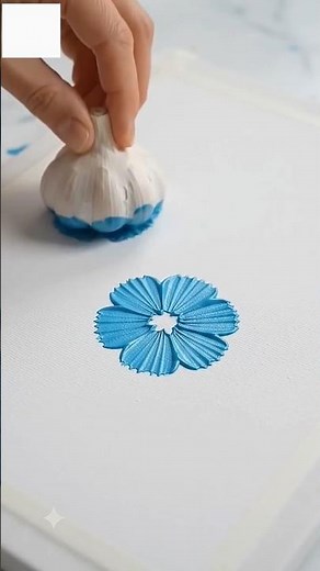 Creative Garlic Stamping Art Hack | Easy Metallic Floral Painting #art #diy #youtubeshorts #shorts