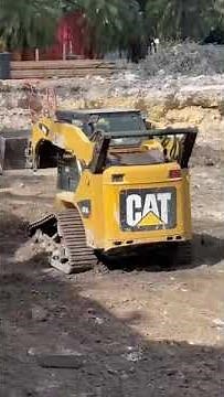 2019 CATERPILLAR 257B SKID STEER