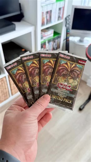 Opening Yu-Gi-Oh! : World Championship 2025 - Limited Pack #opening #yugioh #asmr #reels #reelsinstagram | That's Cards Guy