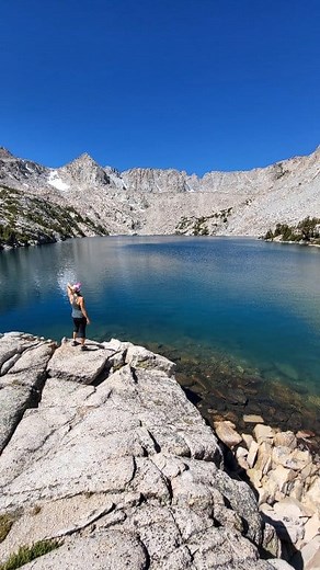 Near Bishop, CA - off W-Hwy-168 -- Lamarck Lakes trail 🥰 Places Rather Be! Approx. 5.5-miles 1,600 ft elev. Gain 👣😎 #hiking #hikingadventures #naturelovers #california #readyfortheweekend #photography #hangoverfree #nature #perks | Irene Koutny