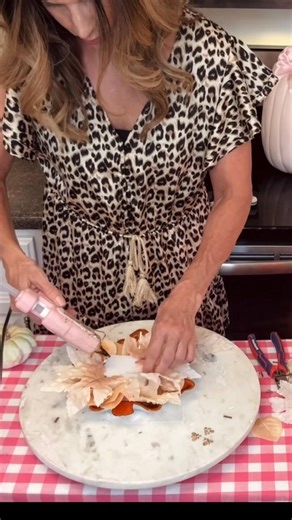 18K views · 338 reactions | Let’s create a cute and easy dollar tree candle decor idea! 李 | Olivia's Romantic Home DIY | Facebook