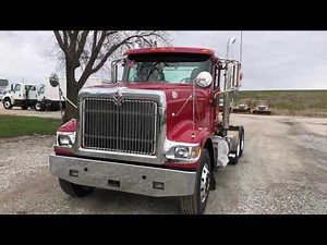 International 9900i Day Cab