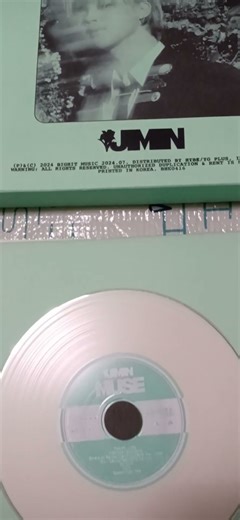 BTSメンバージミンさんのアルバムと、特典💜💜