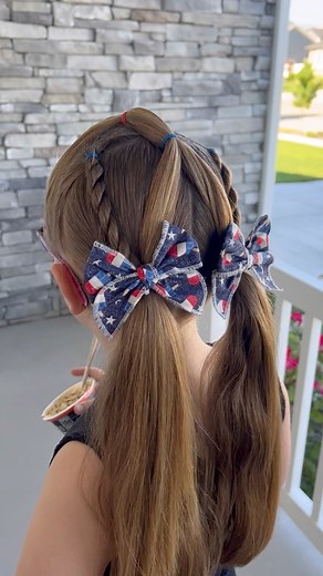 117K views · 304 reactions | Pigtail 4th of July hairstyle! This one is sure to stay put for parades, swimming and all day play! | Easy Toddler Hairstyles | Facebook