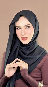 Ciwik muslimah🤎 #makeuotutorial #makeuptransformation #makeup #makeupartist #muslimah #barbiecianjur | Azkha